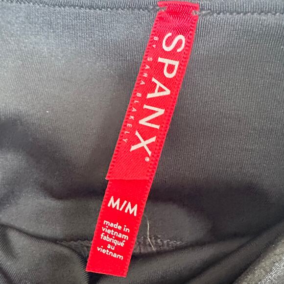 Spanx Black Faux Leather Moto Leggings Women’s Size Medium - Picture 4 of 5